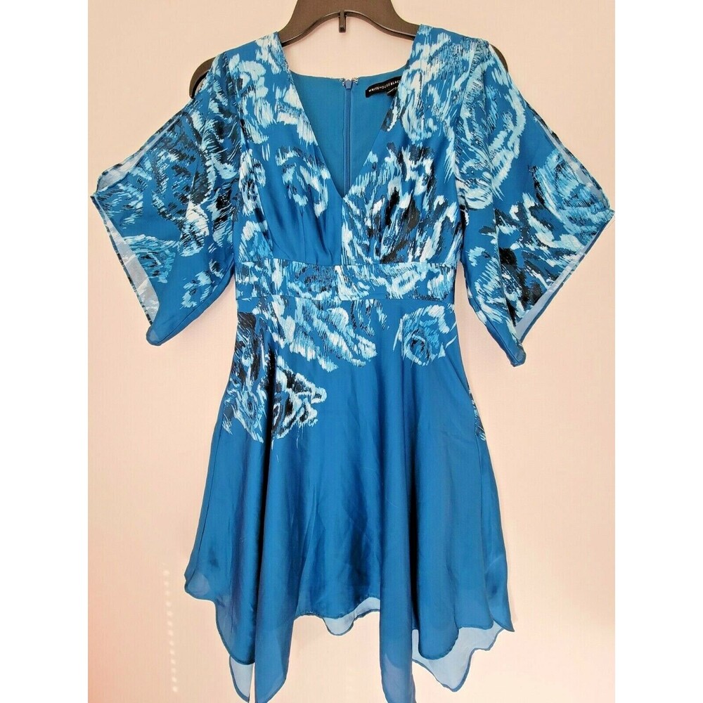 White House Black Market V Neck Sketched-floral satin dress SZ 0
